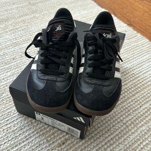 Samba Classic J sz 2